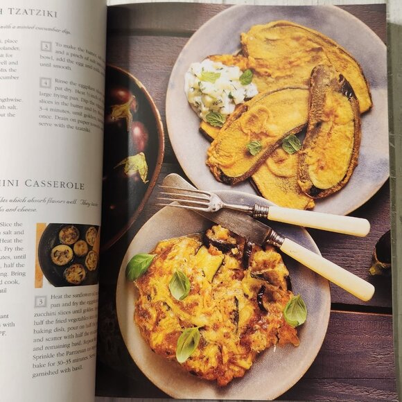 Mediterranean: Food Of The Sun: A Culinary Tour of Sun-drenched Shores 400 + - Picture 10 of 11